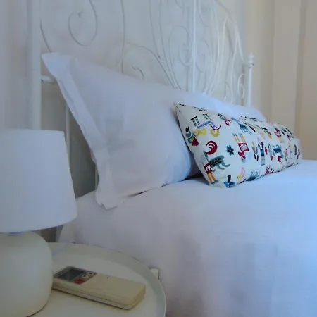 Проживание в семье The Bedroom In Милан